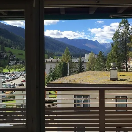 Swiss Alps Apartman *